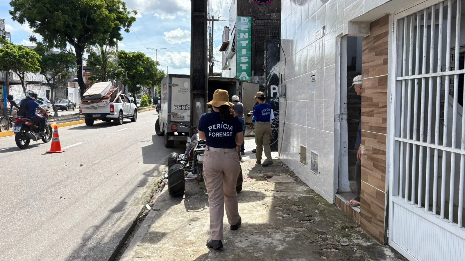 Mecânico morre após bater quadriciclo contra poste em Fortaleza