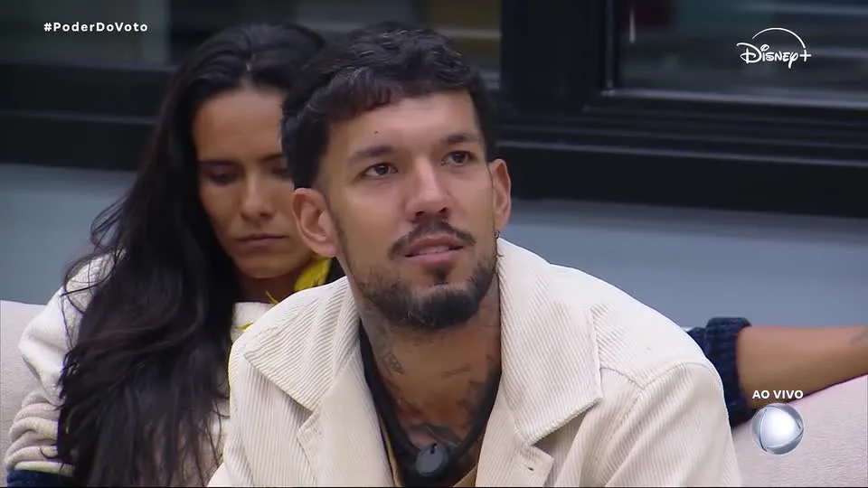 Luis Fellipe indica JP ao Tá na Reta após briga na Casa do Patrão