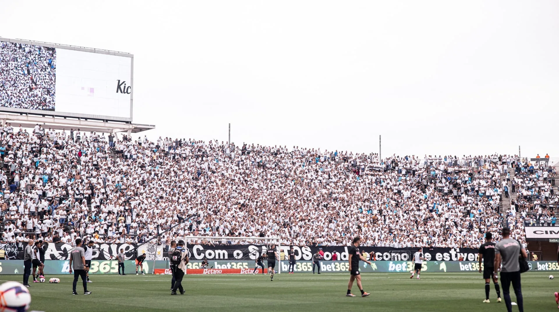 Santos irrita torcida com falha em sistema de venda de ingressos para jogo na Neo Química Arena